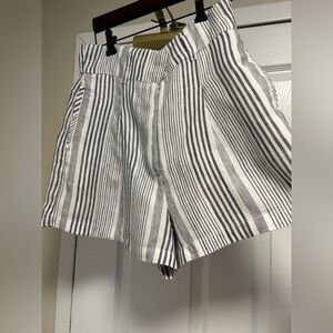 Linen High waisted Black and White Women's Shorts Size 4